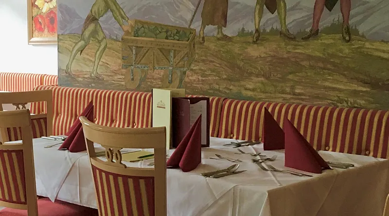 restaurant.jpg